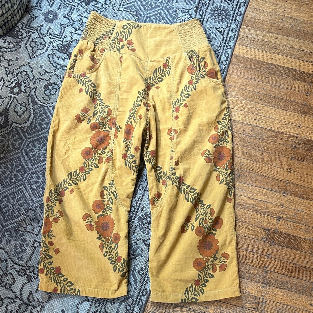 We The Free Mustard Floral Lyman pull on cord Harem Crop Pants